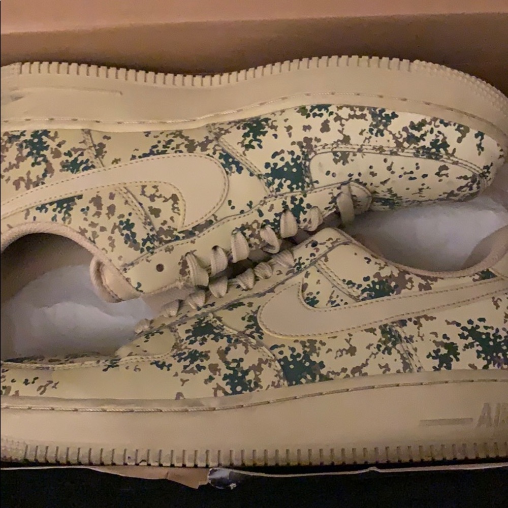 Air Force one reflective camo
